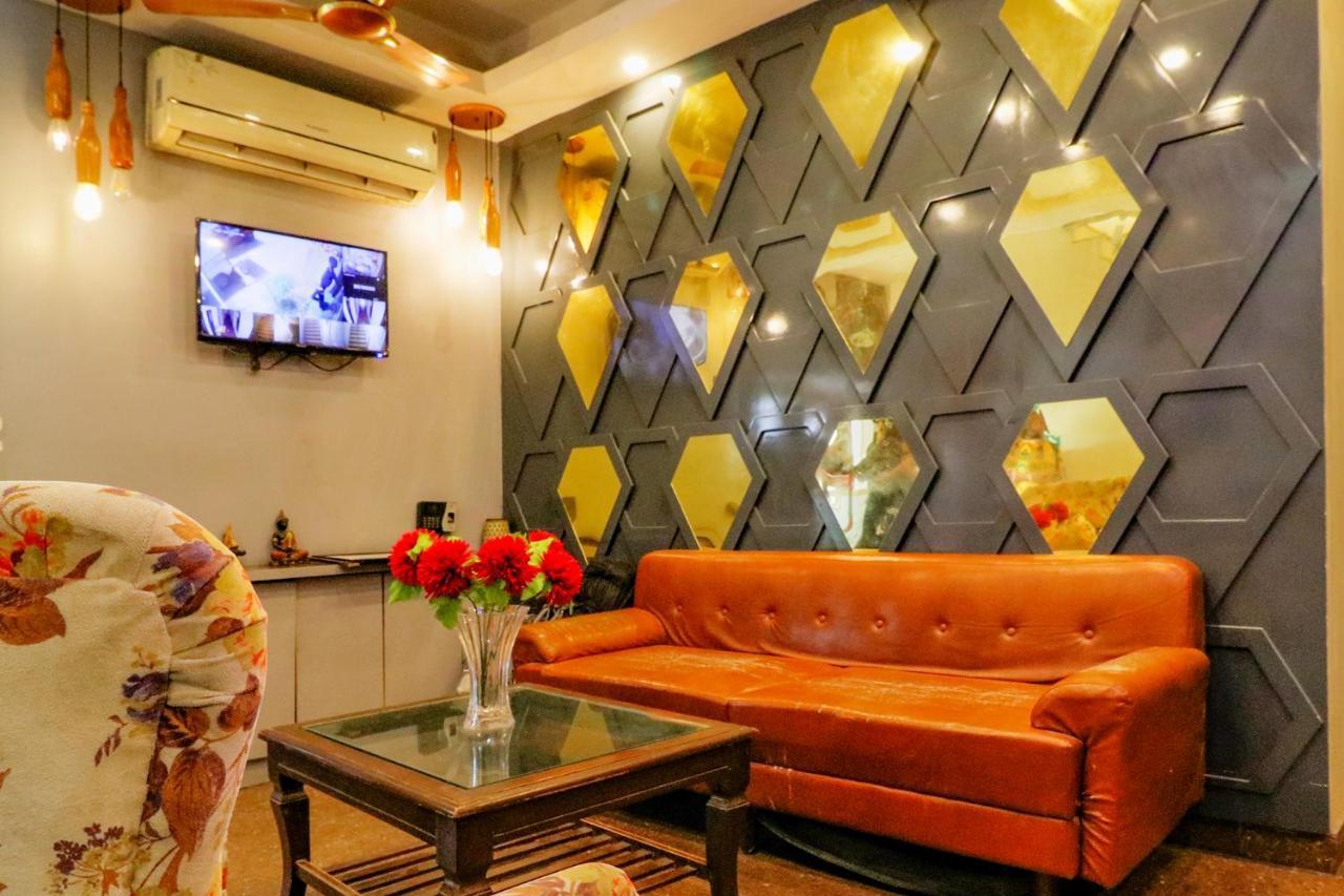Staybook Hotel Aira New Delhi Railway Station Paharganj Экстерьер фото