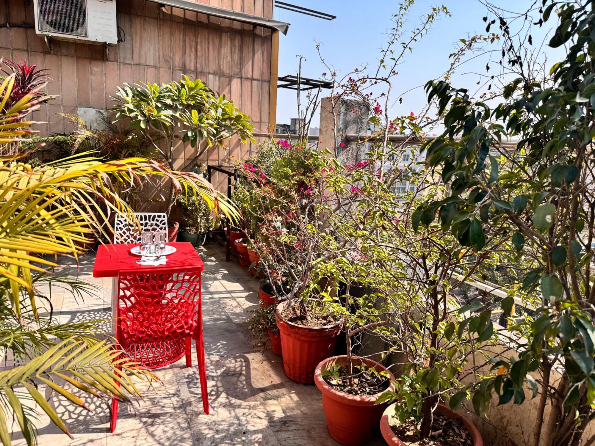 Staybook Hotel Aira New Delhi Railway Station Paharganj Экстерьер фото