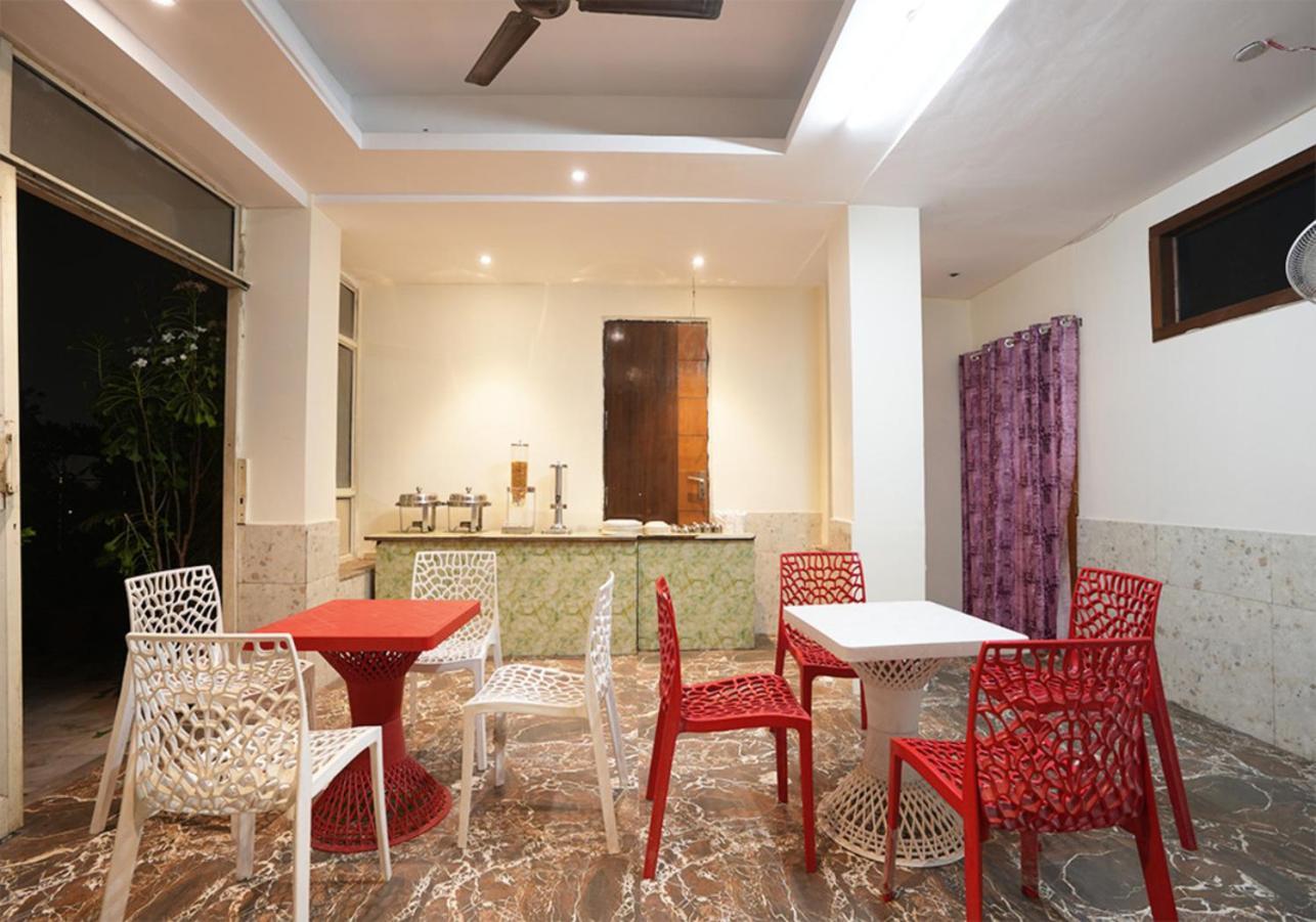 Staybook Hotel Aira New Delhi Railway Station Paharganj Экстерьер фото
