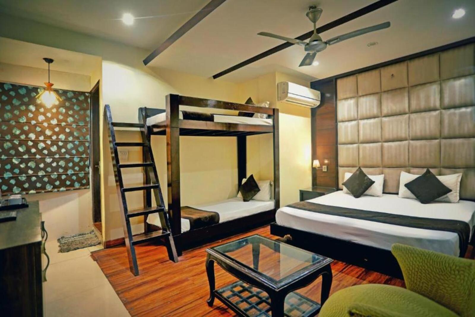Staybook Hotel Aira New Delhi Railway Station Paharganj Экстерьер фото