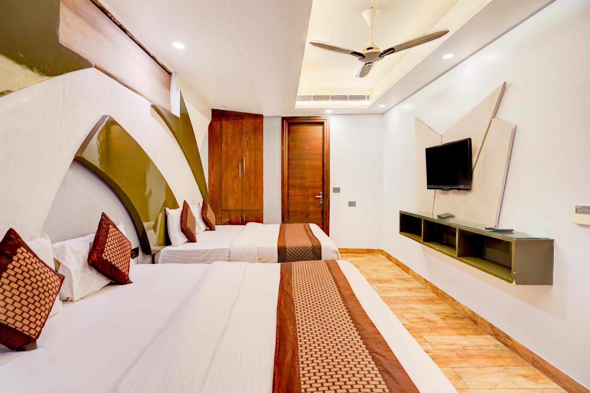 Staybook Hotel Aira New Delhi Railway Station Paharganj Экстерьер фото